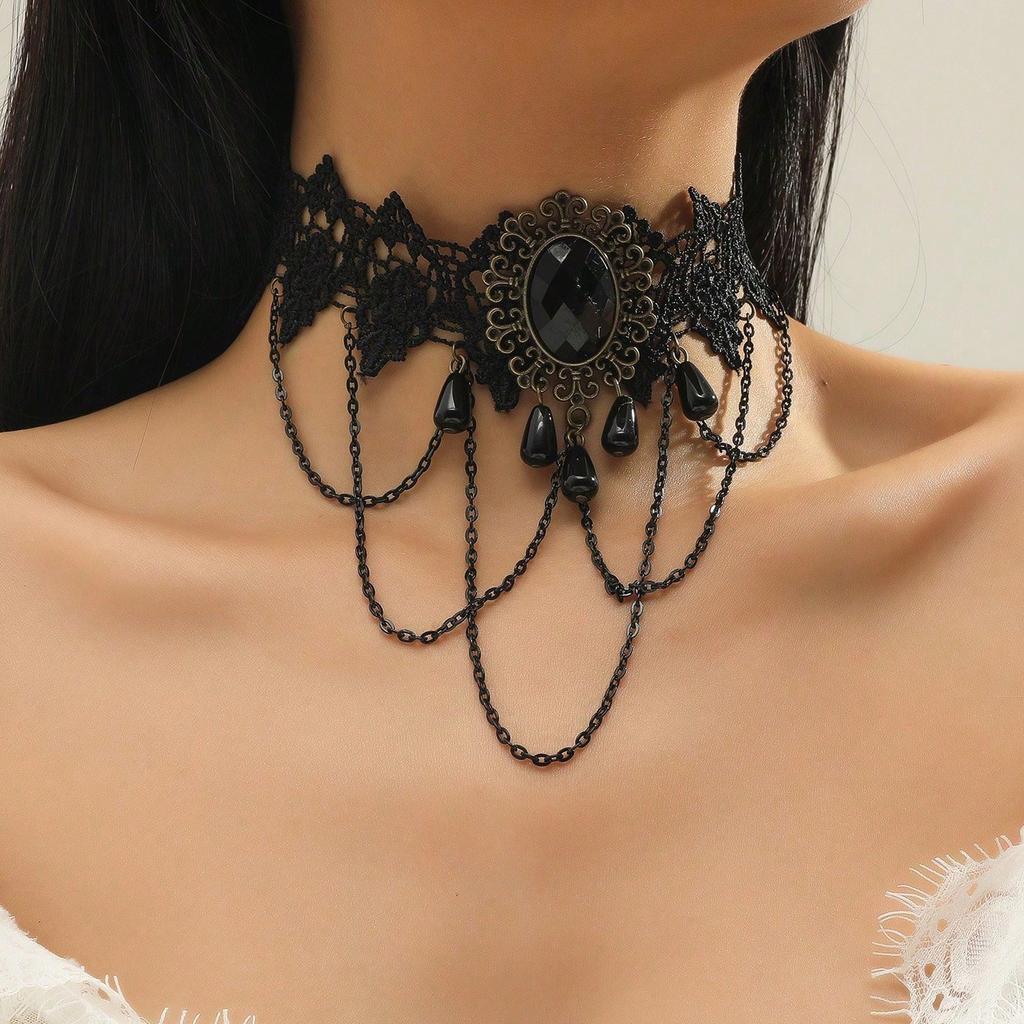 Fashion Personality Retro Jewelry Black Lace Clavicle Chain Female Exaggerated Lace Necklace Jewelry
