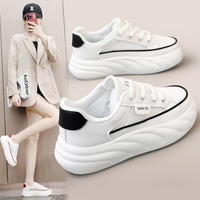 Женские модные маленькие белые туфли, летние сетчатые дышащие туфли на плоской подошве в стиле ретро, вулканизированные туфли, уличные туфли с мягкой подошвой и увеличенной высотой