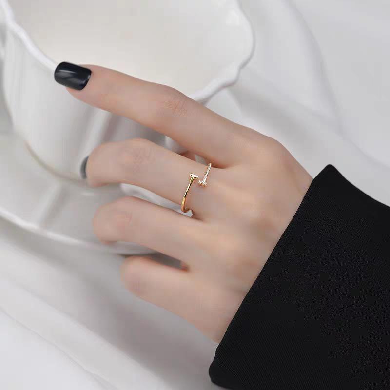 Серебряное кольцо S925 с двойной буквой Т, открытое, для женщин - Корейский стиль, Минималистичное, Ощущение роскоши, Нишевый дизайн.