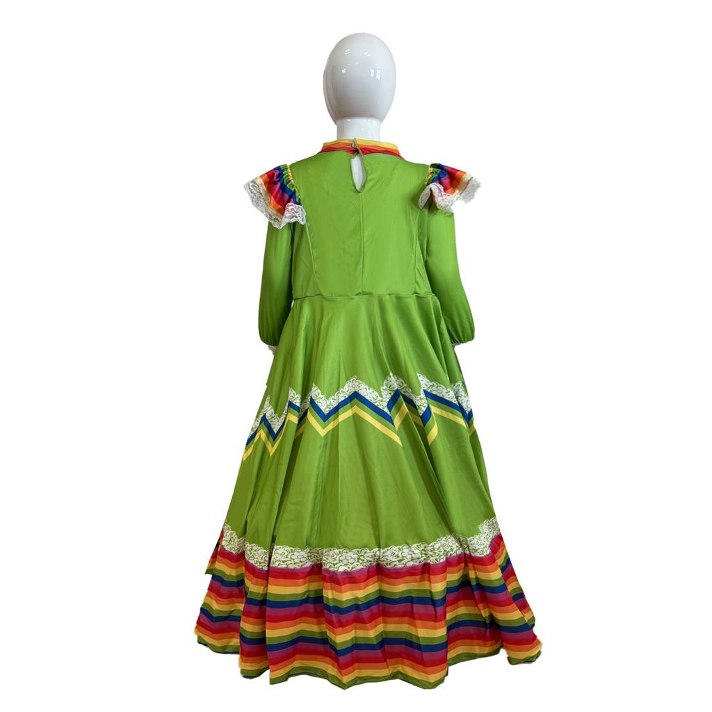 Детское длинное платье в мексиканском стиле с длинными рукавами и круглым вырезом.