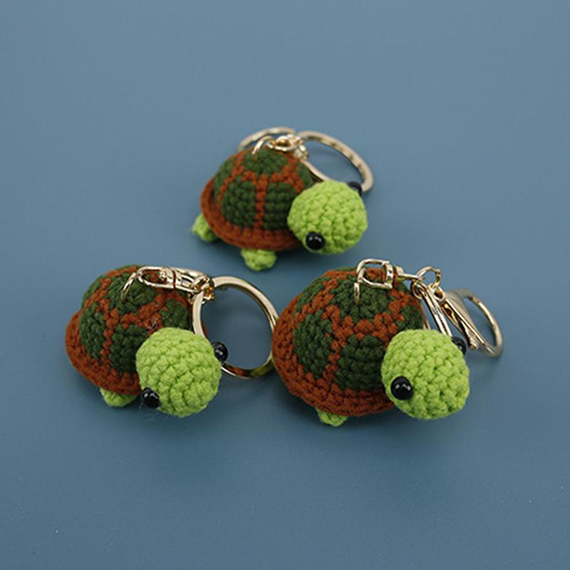 Funny Novelty Little Turtle Doll Crochet Keychain Pendant Creative Car Keyrings Exquisite Backpack Decoration Accessories Gifts