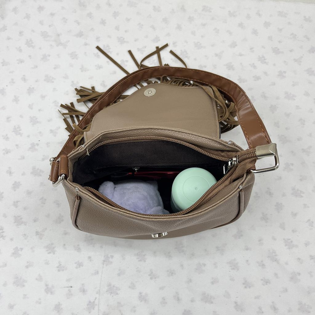 Tassel Design Retro Bag Women'S Fashion Shoulder Messenger Bag Going Out Casual Tassel Bag Saddle Bag