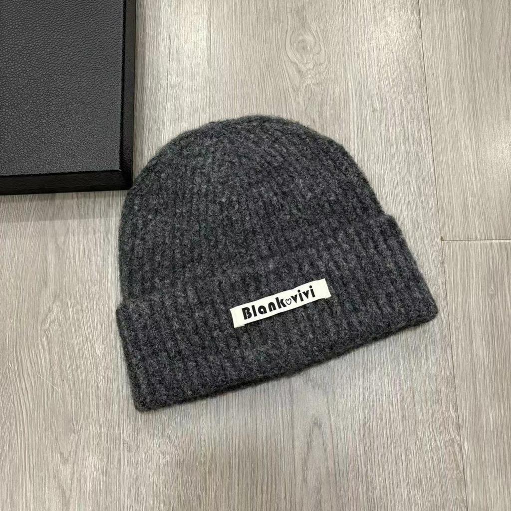 Новые модные и универсальные шапки-бини с длинными надписями для женщин на осень и зиму, шапка из шерсти, подчеркивающая лицо, для улицы, теплая вязаная шапка