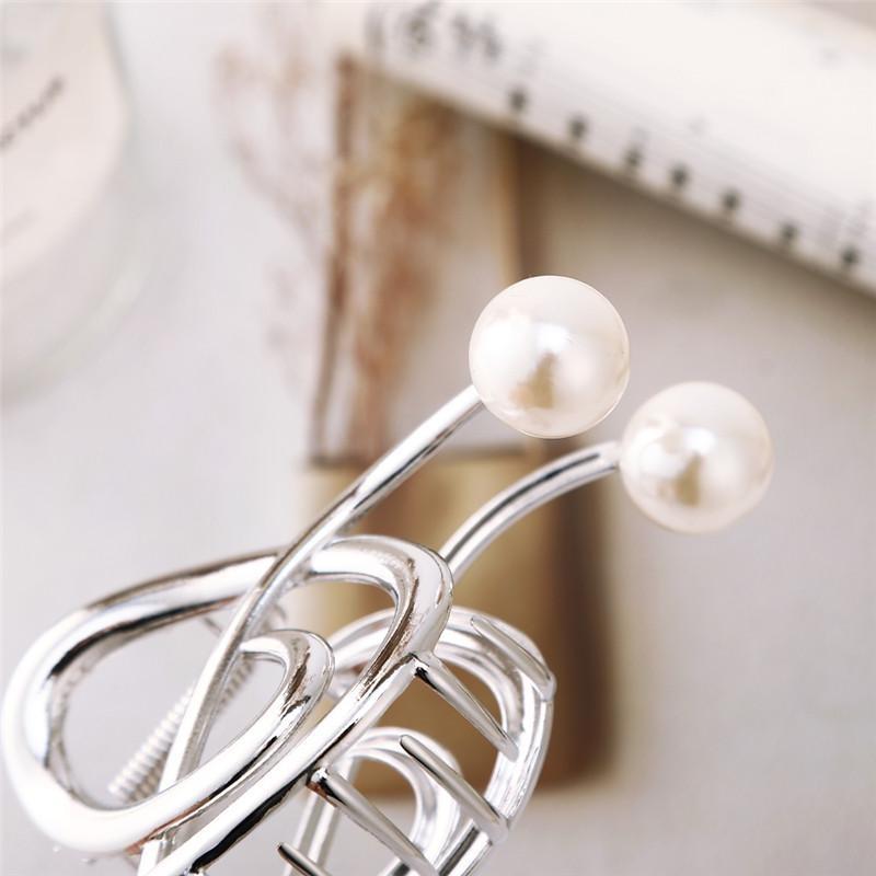Note Shape Metal Pearl Hair Claw Elegant Shark Clip Girl's Ponytail Hairpin Hair Clips for Women New Hair Accessories Headwear Gift