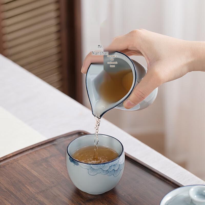 Nanshan Hibiscus Ceramic Kung Fu Master Tea Cup