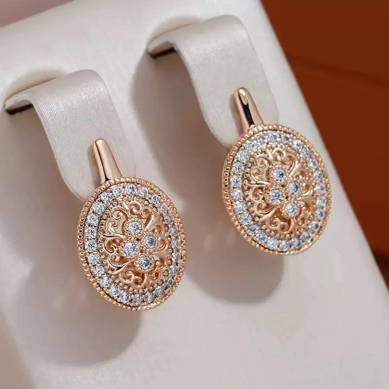 Элегантные серьги-подвески в винтажном стиле с синтетическим цирконием, полый цветочный дизайн, ювелирное украшение для повседневной носки на все сезоны