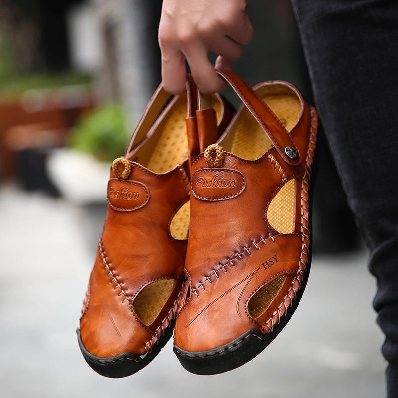 Pair of Shoes Men Hand-stitched Outdoor Closed Toe Genuine Leather Sandals