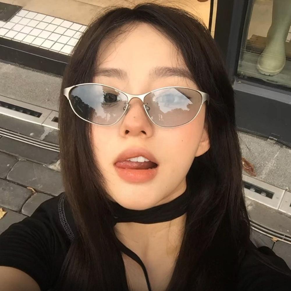 Women Stylish Hip Hop Sunglasses Men Unisex Outdoor Travel Fashion Metal Frame Goggle Shades Fashionable Street Sun Glasses