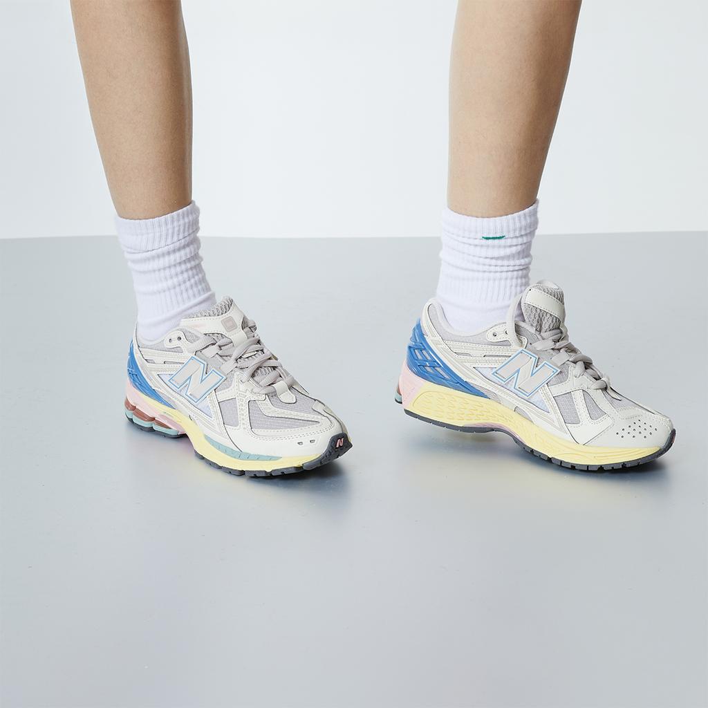 New Balance 1906U Кроссовки унисекс Angora Blue Pink Cream Blue-Laguna Orb-Pink M1906NC