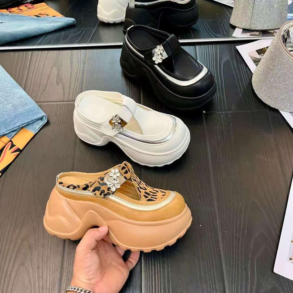 2025 New Summer Casual Fashion Muffin Women's Shoes Platform Heightening Slippers Women's Lazy Bag Head Wear-resistant Super Soft