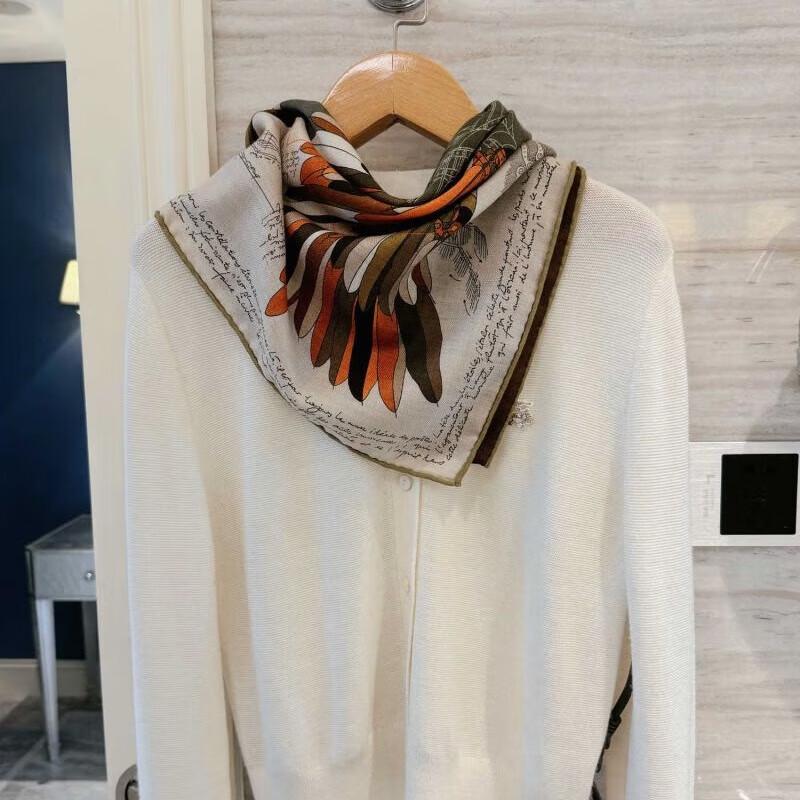 NINA SOLOR Double-Sided Silk Wool Square Scarf