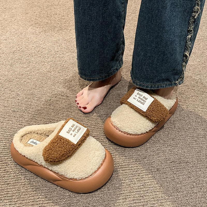 Мода 2024 Новые осенне-зимние женские повседневные и удобные однотонные плюшевые хлопковые тапочки