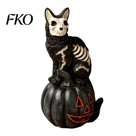 Outdoor Small Landscaping Ornament Halloween Skull Black Cat Pumpkin Figurine, Gothic Statue with Hollow Ribs, Resin Carved Decoration