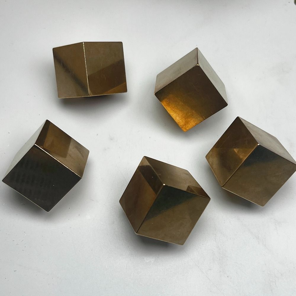 2.5x2.5cm Pyrite Cube Specimen Unique Metallic Luster Natural Pyrite Cube For Mineral Collectors