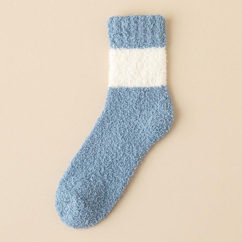 Мужские теплые носки средней длины из кораллового флиса в полоску для осени и зимы