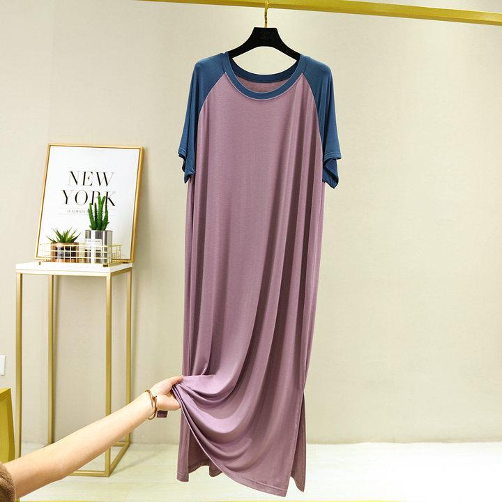 Летнее платье свободного кроя из модала с V-образным вырезом, короткими рукавами и разрезами по бокам