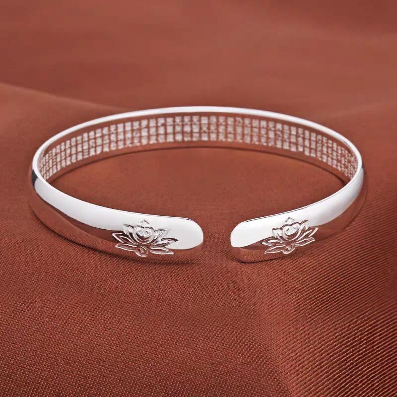 Lotus white copper bracelet for women, open heart sutra bracelet, solid ethnic style, young fashion accessory, bracelet for girlfriend