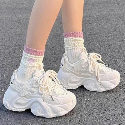 Женские кроссовки 2024 новая весна маленькие белые туфли платформа обувь на высокой подошве детские ins модные универсальные нишевые повседневные туфли