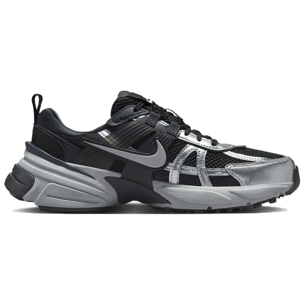 Nike Женские кроссовки V2K Run Черный Металлик Серебристый FD0736-005