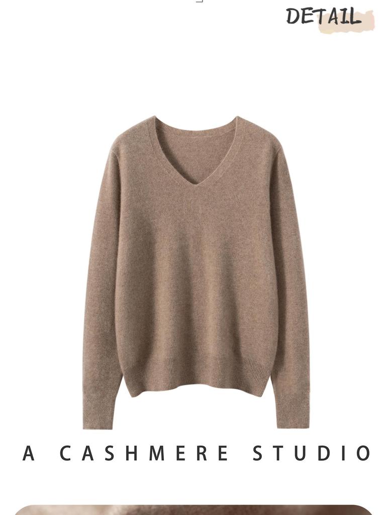 2025 Autumn/Winter Women's V-Neck Seamless Cashmere Sweater: Versatile Knitted One-Piece Pullover Base Layer