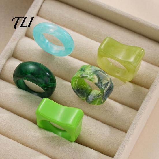 Summer Vacation Accessories 5 Pcs Resin Rings for Women, Wide Thick Stackable Layered Look Jewelry Chunky Rings, Square Dome Statement Knuckle Round