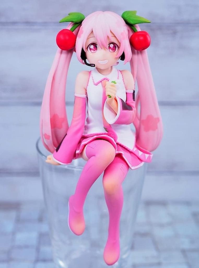 Hatsune Miku Noodle Stopper Фигурка Сакура Мику 2022