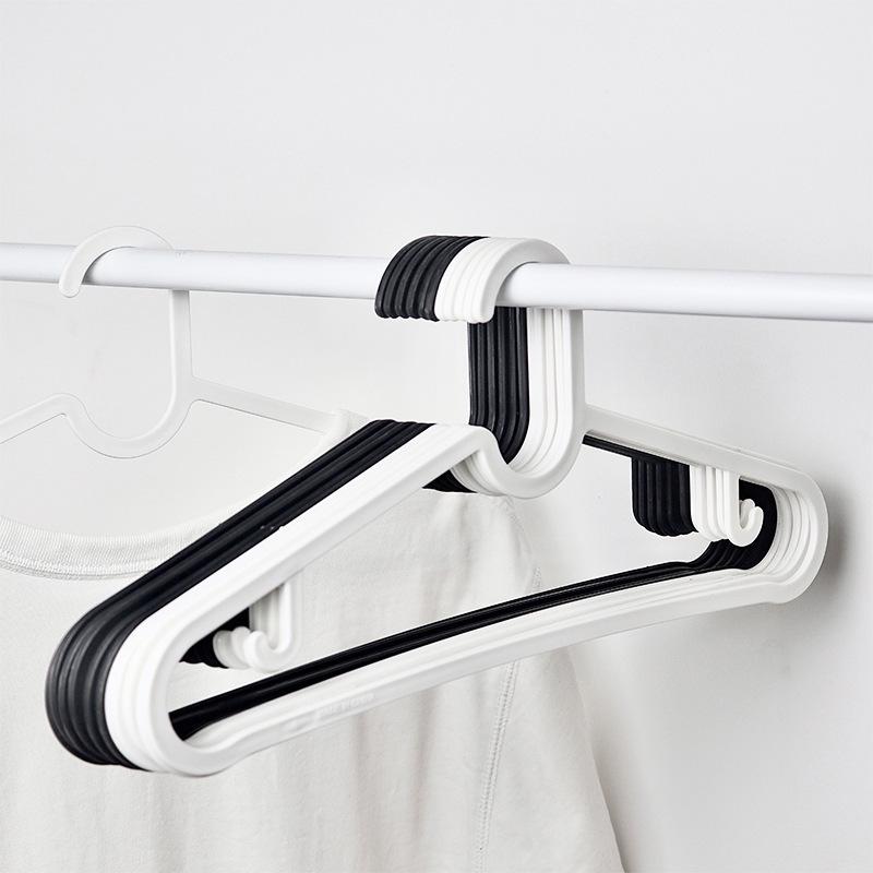10 шт. вешалок-вешалок черного и белого цвета с противоскользящим покрытием для магазинов одежды и дома