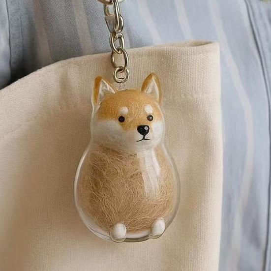 Dog Hair Collector Keychain Memorial Storage Keychain Dog Shape Charm Box Transparent Pet Fur