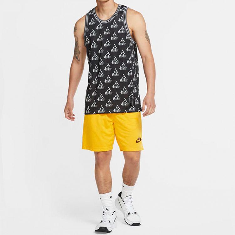 Nike Мужские майки Черный круглый вырез Умеренный прямой крой CK6223-010