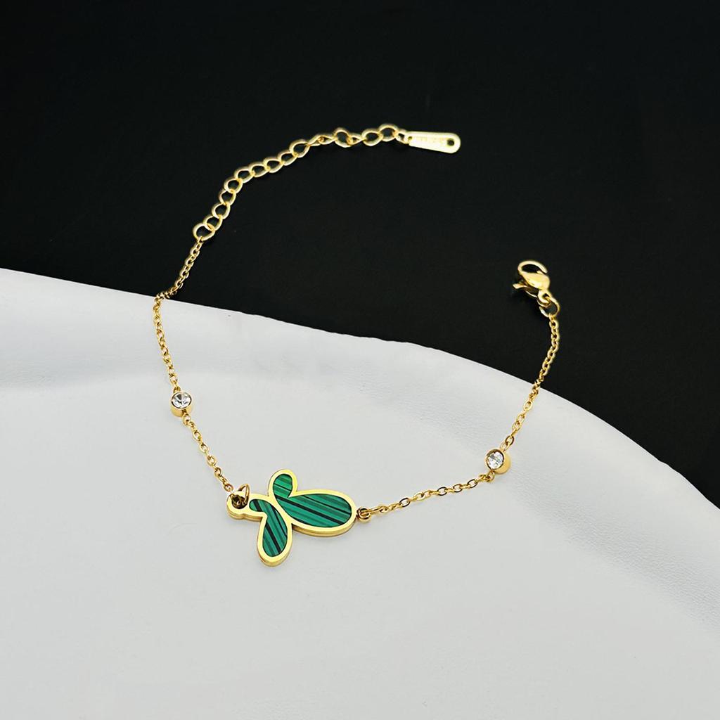 Meichen 18k Gold Non-Fading Titanium Steel Women's Fashion Bracelets - Simple, Versatile, Trendy European and American Style.