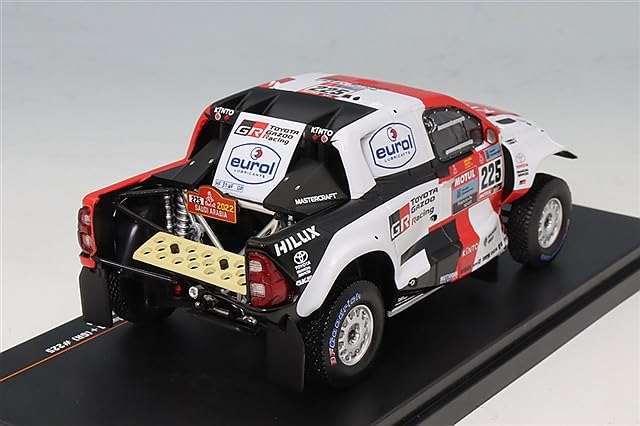 IXO Масштаб Toyota GR DKR Hilux GR 2022 Ралли Дакар Cummings 1/43 T1+ №225 H. Латеган/Б.