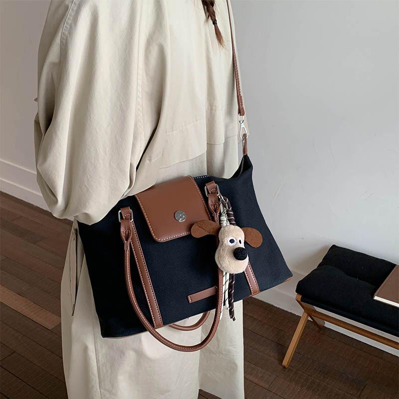 Холщовая сумка женская большой вместимости 2025 новая осень и зима универсальная простая на плечо сумка-мессенджер студенческая сумка-тоут для занятий