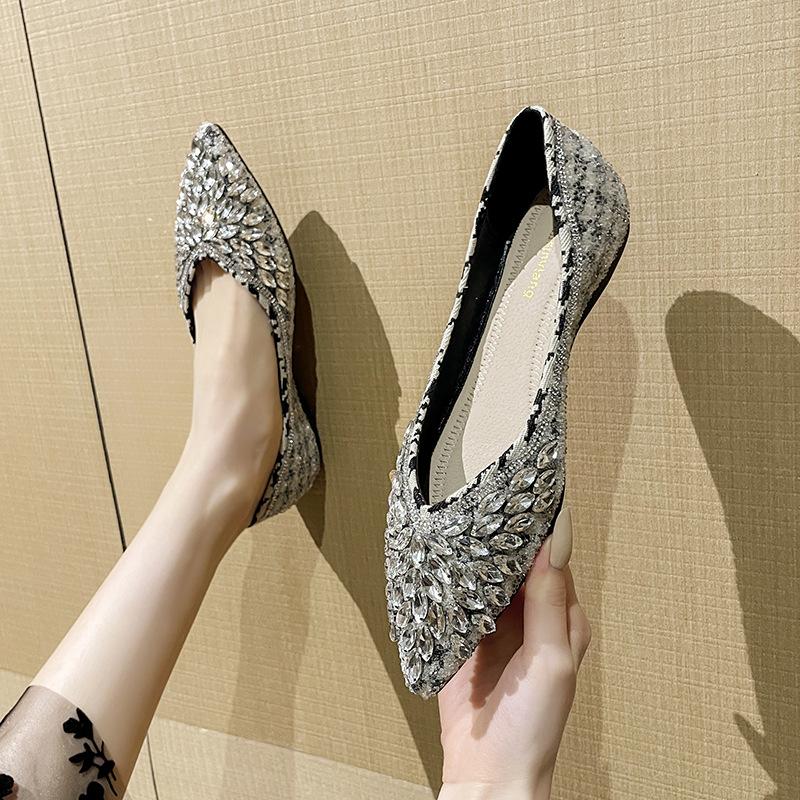 Plus Size 35-43 Women Rhinestone Ballet Shoes Summer Glitter Flats Ladies Dress Pointed Toe Loafers Ladies Soft Soled Moccasins