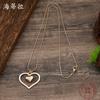 Новая глянцевая полая цепочка «змеиная кость» с подвеской в виде любви, женское простое и изысканное осенне-зимнее длинное ожерелье в форме сердца