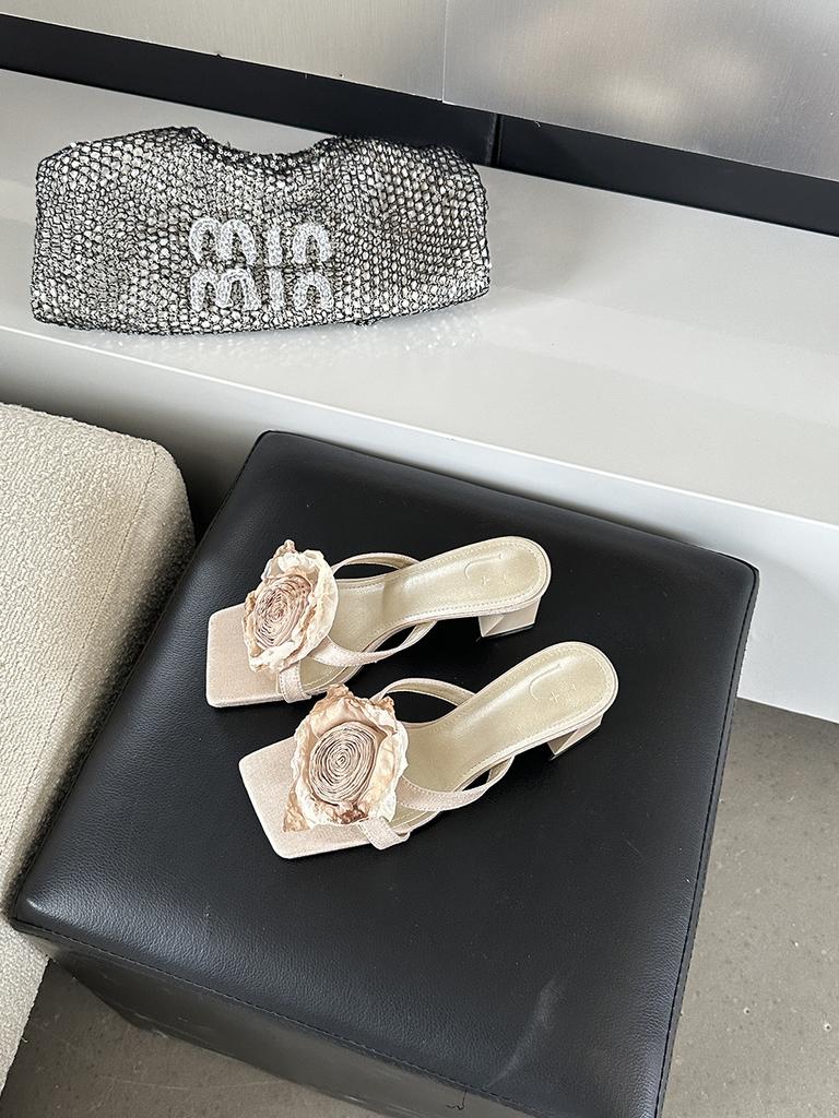 Мода Модные женские шлепанцы тапочки бежевые фиолетовые розовые летние уличные туфли мюли толстые средние каблуки цветочный узор повседневные туфли-лодочки для вечеринок 39