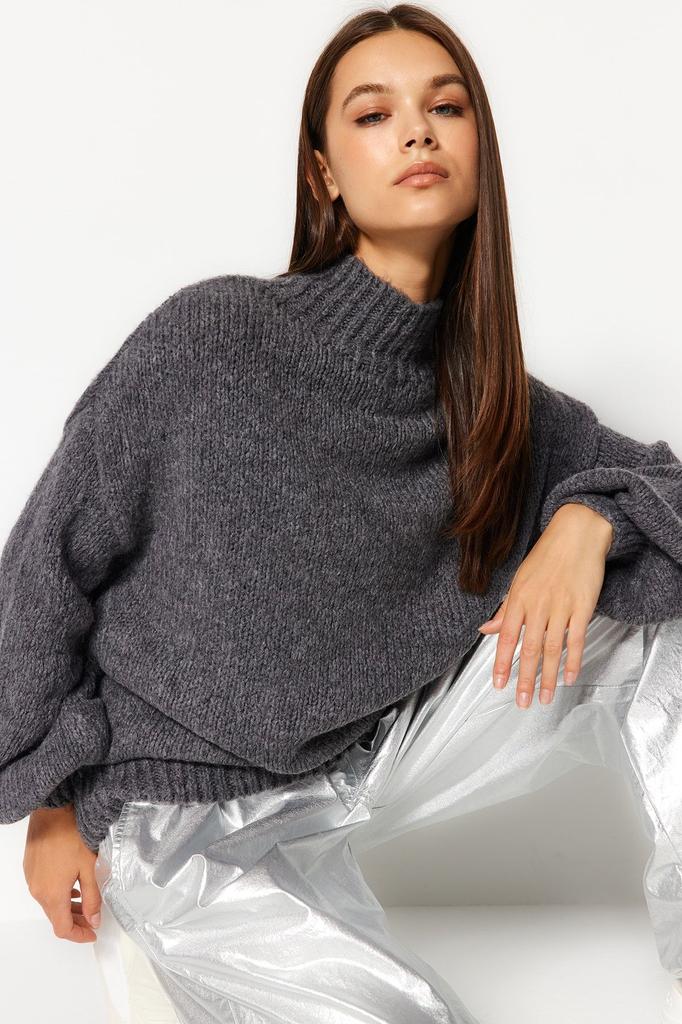 Женский модный стильный свитер фиолетовый мягкий текстурированный толстый трикотаж с круглым вырезом