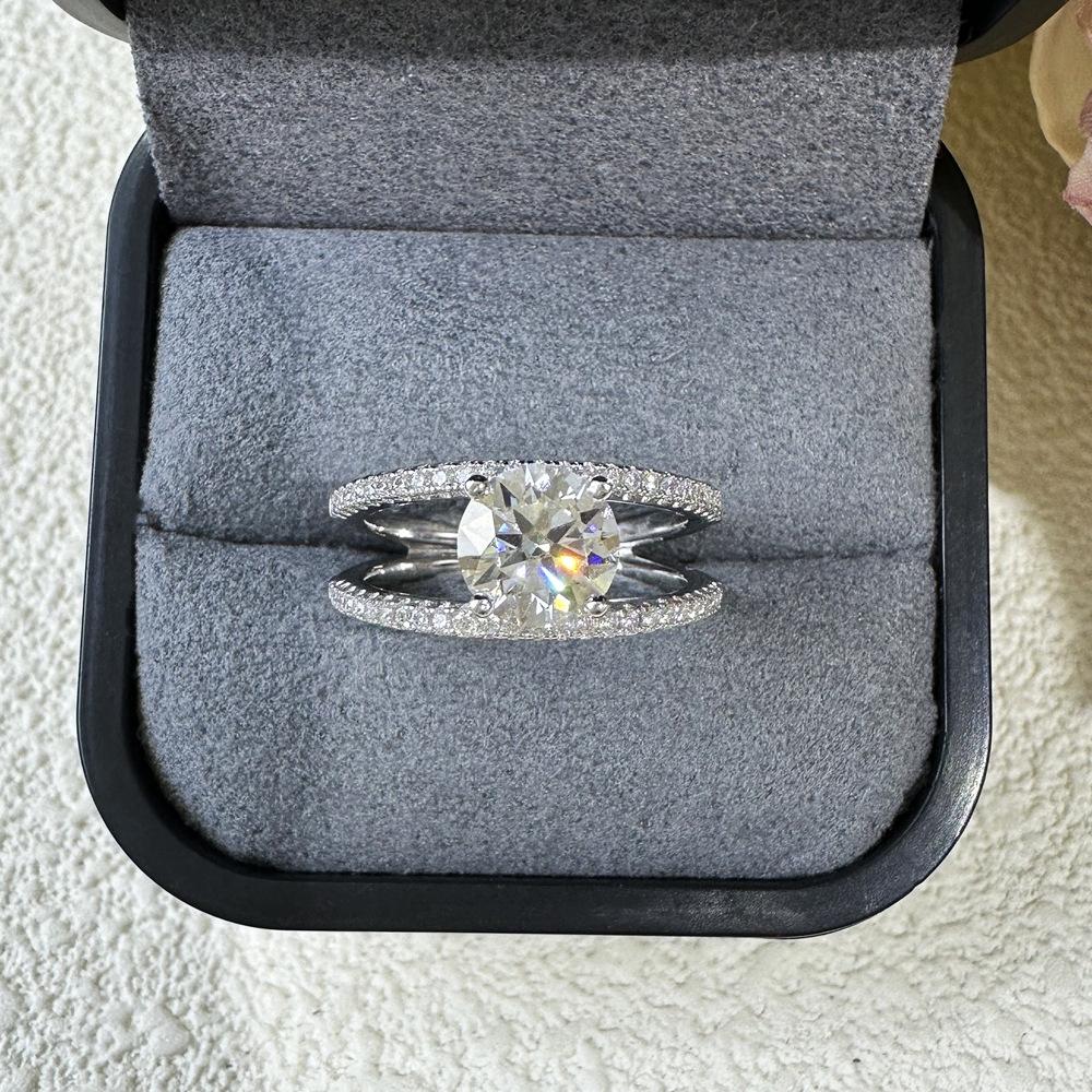 Vinregem 100% 925 Sterling Silver 3EX VVS1 D Color Round Cut 7 MM 1.25CT Real Moissanite Diamonds Women Ring Wedding Engagement Fine Jewelry Gifts