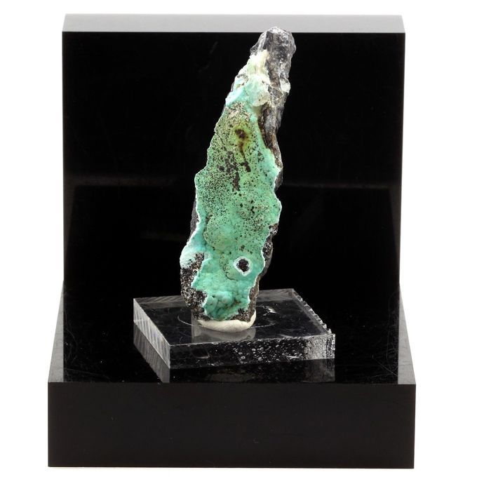 Pierres et Minéraux. Hydrozincite + Aurichalcite. 92.0 ct. La Sanguinede, Les Malines, Gard, France. Rare.