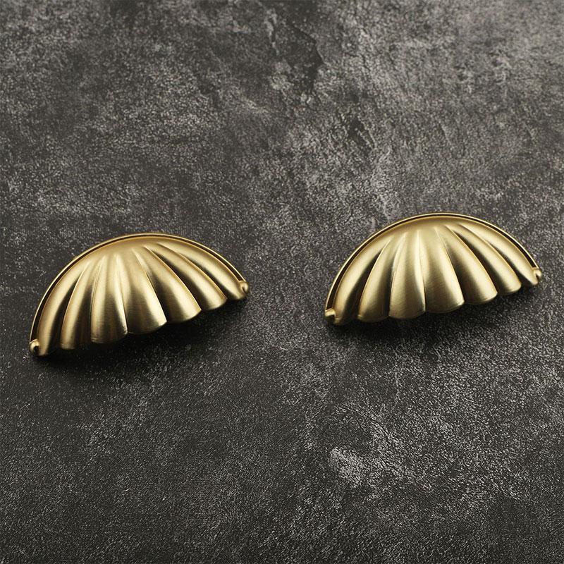 1PC Hardware Antique Brass Shell Knob Cabinet Pulls Cupboard Door Handle Home Decor Desk Drawer