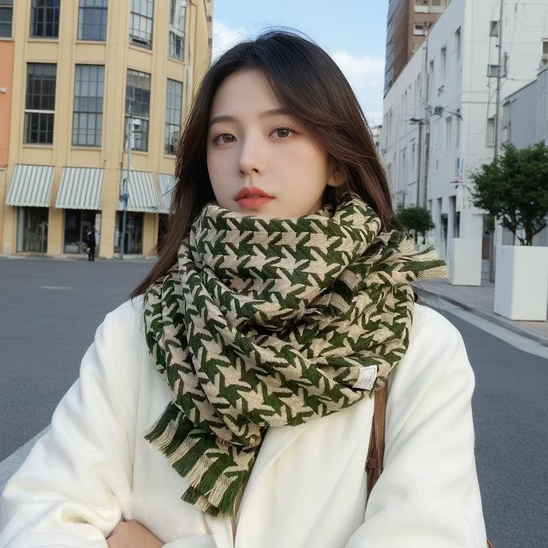 Women's Houndstooth Scarf: Warm Korean Style, Thick Imitation Wool, Fringe Knit for Autumn/Winter.