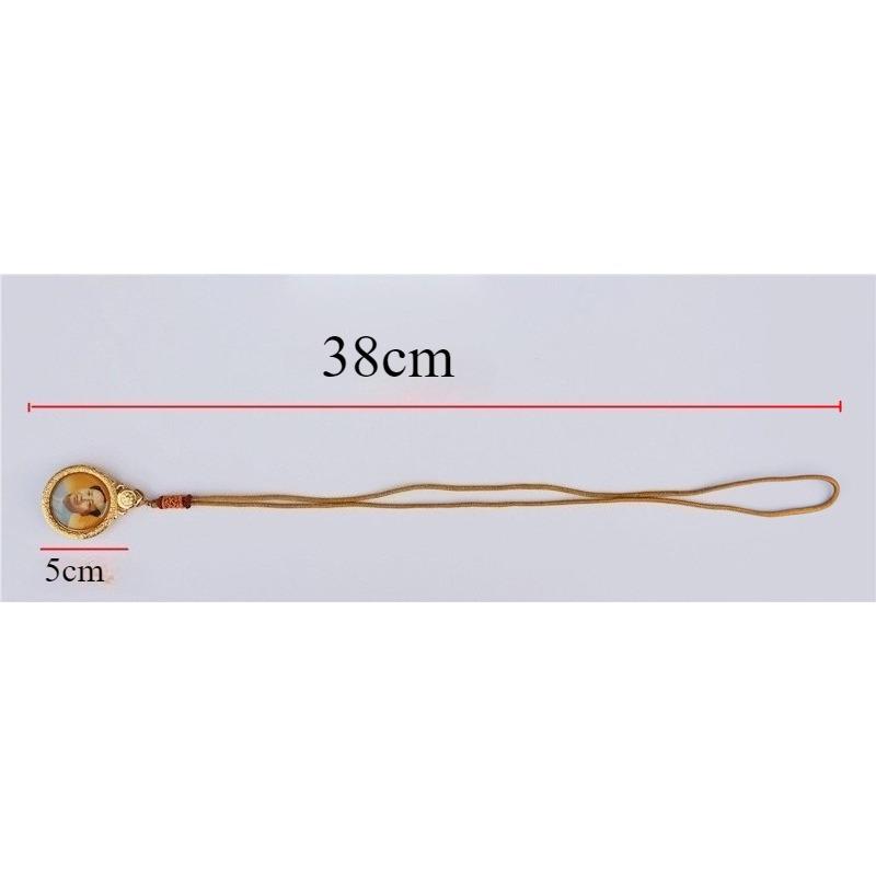 Chairman Mao's Alloy Pendant with Red Rope Jewelry, Grandpa Mao's Portrait, Men's and Women's Accessories, Children's Commemorative Decoration Gifts
