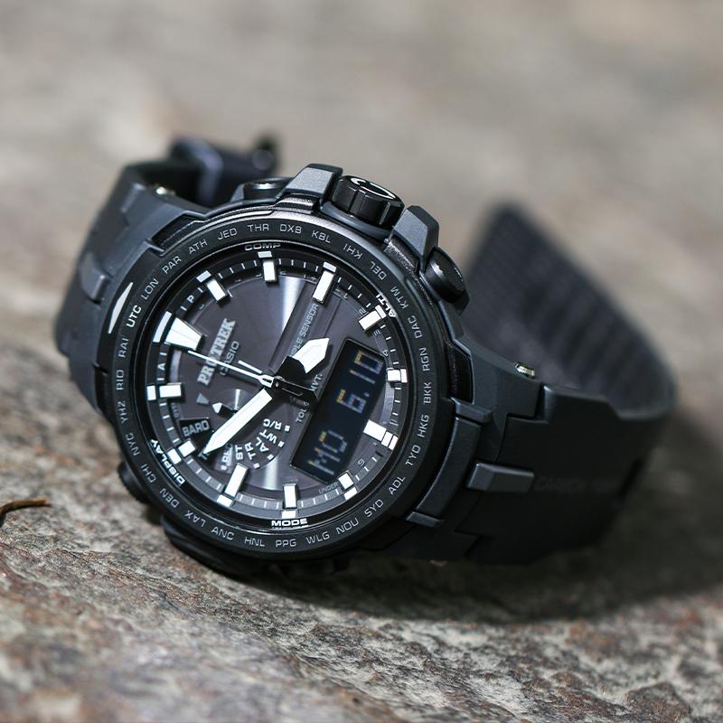 Casio Серия PRO TREK - Двойной дисплей с диском - Для активного отдыха и альпинизма - На солнечных батареях - Ударопрочные и водонепроницаемые - Спортивные смарт-часы - Кварцевый механизм - PRW-6100Y-1BPR