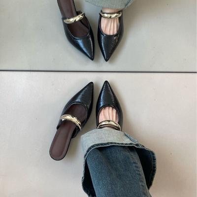 Остроносые полушлепанцы с полым верхом, на одном ремешке, с металлической пряжкой, кожаные, на танкетке, ретро-сандалии