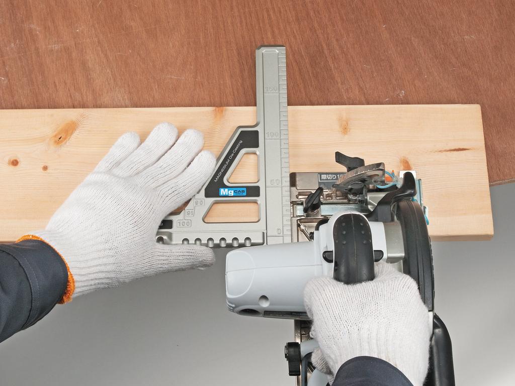 Tajima Mobile 90mm Magnesium Circular Saw 200mm Guide, Long, MRG-M90M