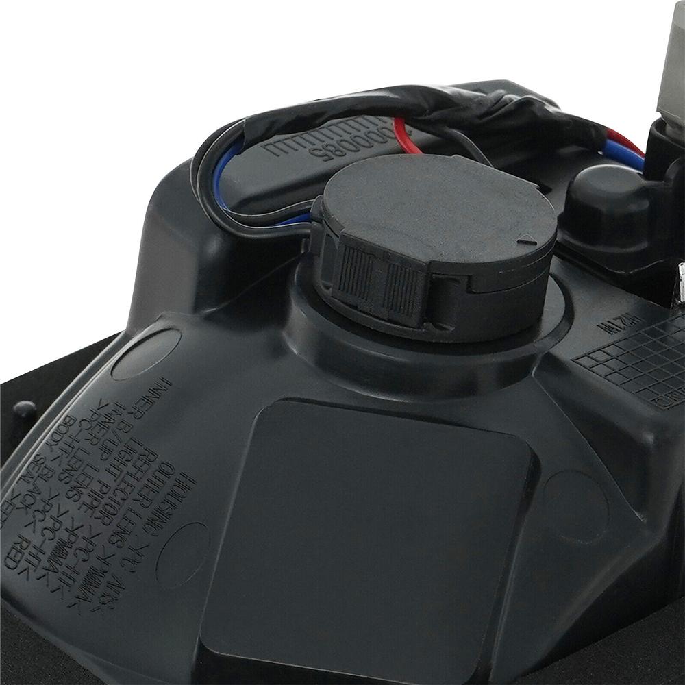 Rear Left Inner Side Tail Light Brake Lamp CH2802117 For Jeep Compass 2017-2021