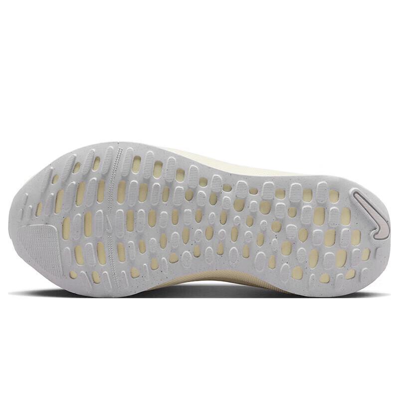 Nike Женские беговые кроссовки Infinity 4