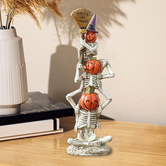 Хэллоуин Декор Скелет Тыква Штабелированный Смола Статуэтка Скелета с Головой Тыквы Шляпа Ведьмы Метла для Дома Офиса Праздничный Декор Стола