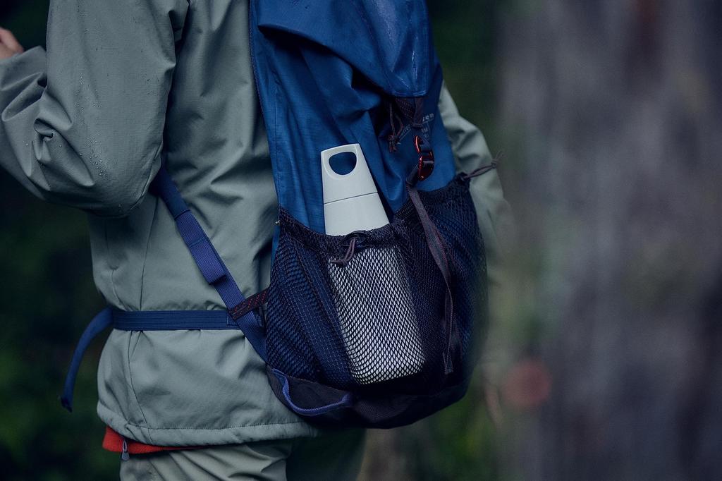 Kinto Термостакан Trail, 580 мл, Черный, Двустенный вакуумный, Изолирует горячие и холодные напитки, 20214