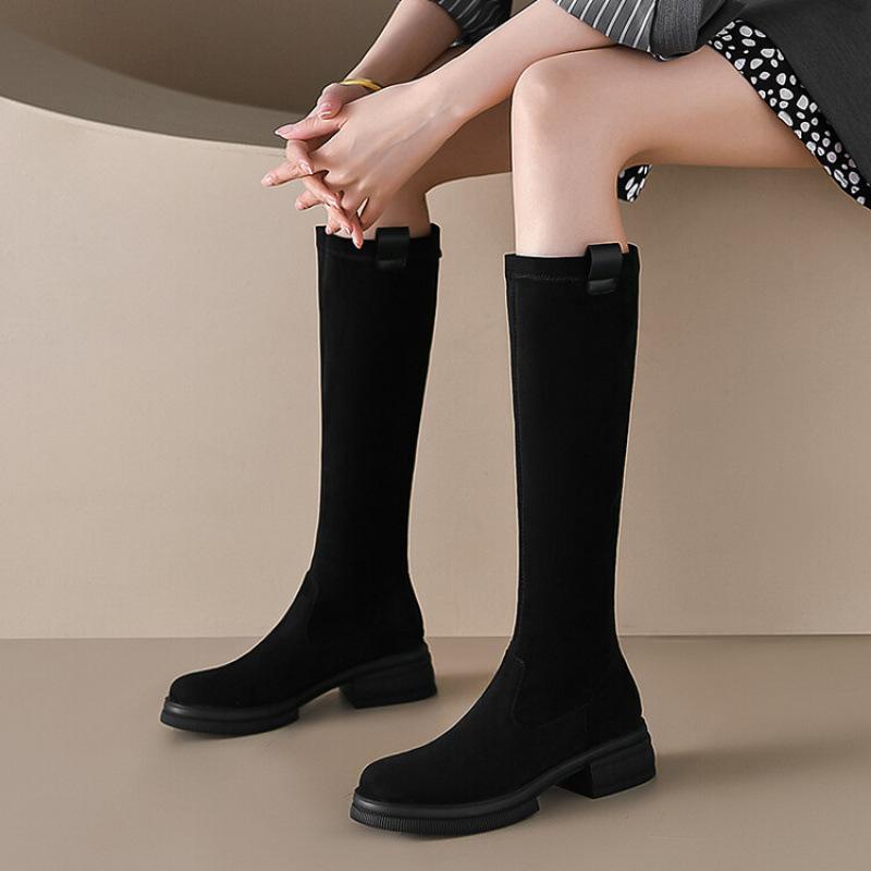 Осень и зима новые женские высокие сапоги европейские и американские нескользящие большого размера на среднем каблуке замшевые женские сапоги квадратные и европейские и А