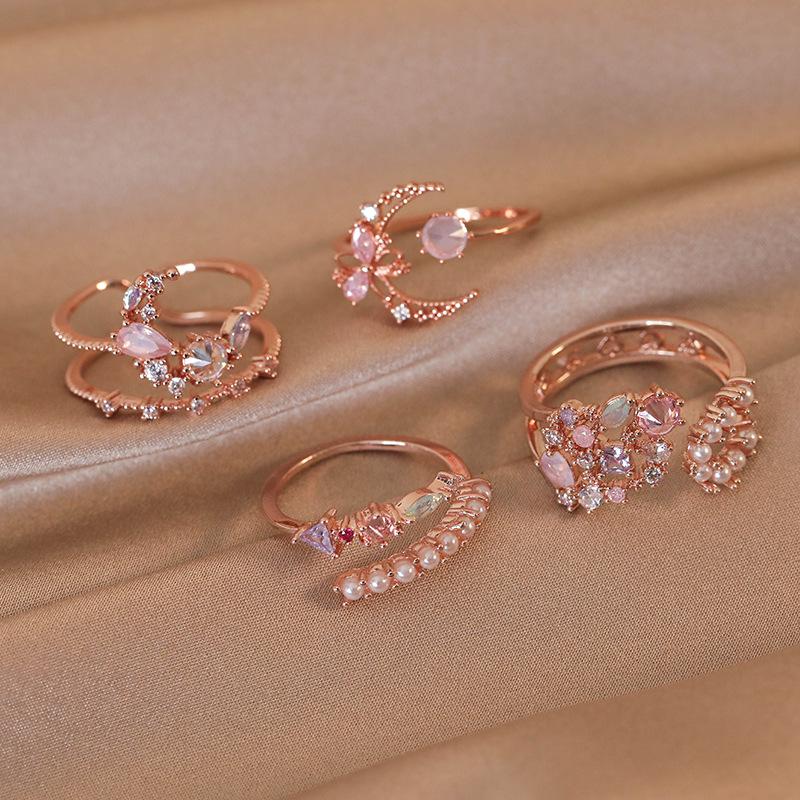 Элегантное регулируемое кольцо с жемчугом, цирконом и цветком